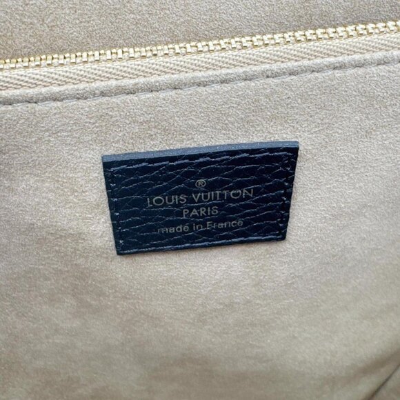 Louis Vuitton  Volta Taurillon Leather Shoulder Bag Black - Picture 14 of 15